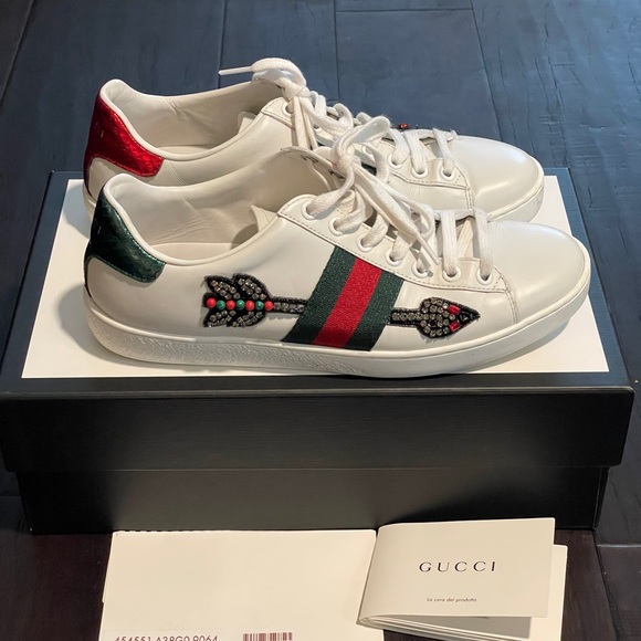 Gucci Ace Sneaker with Crystal Arrow Size 36 1/2 - Picture 2 of 10